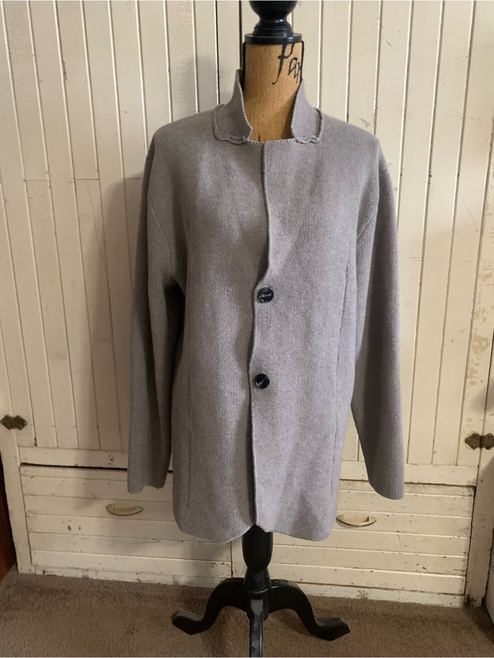 Manly Gray Men's Button-Front Cardigan Men’s Medium New with Tags